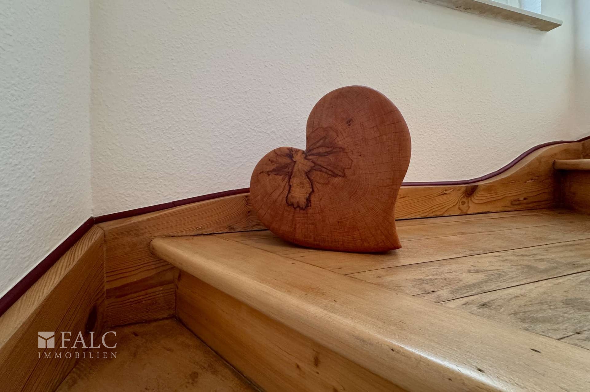 Treppe zum Dachgeschoss